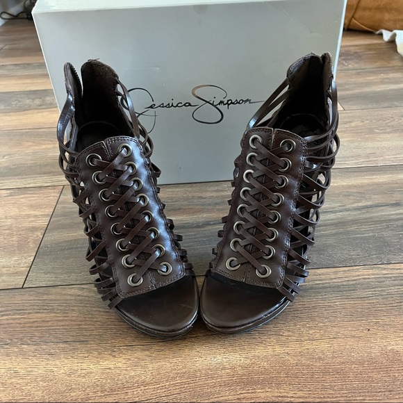 Jessica Simpson Shoes - {preloved} Brown Jessica Simpson Gladiator Heeled Sandals